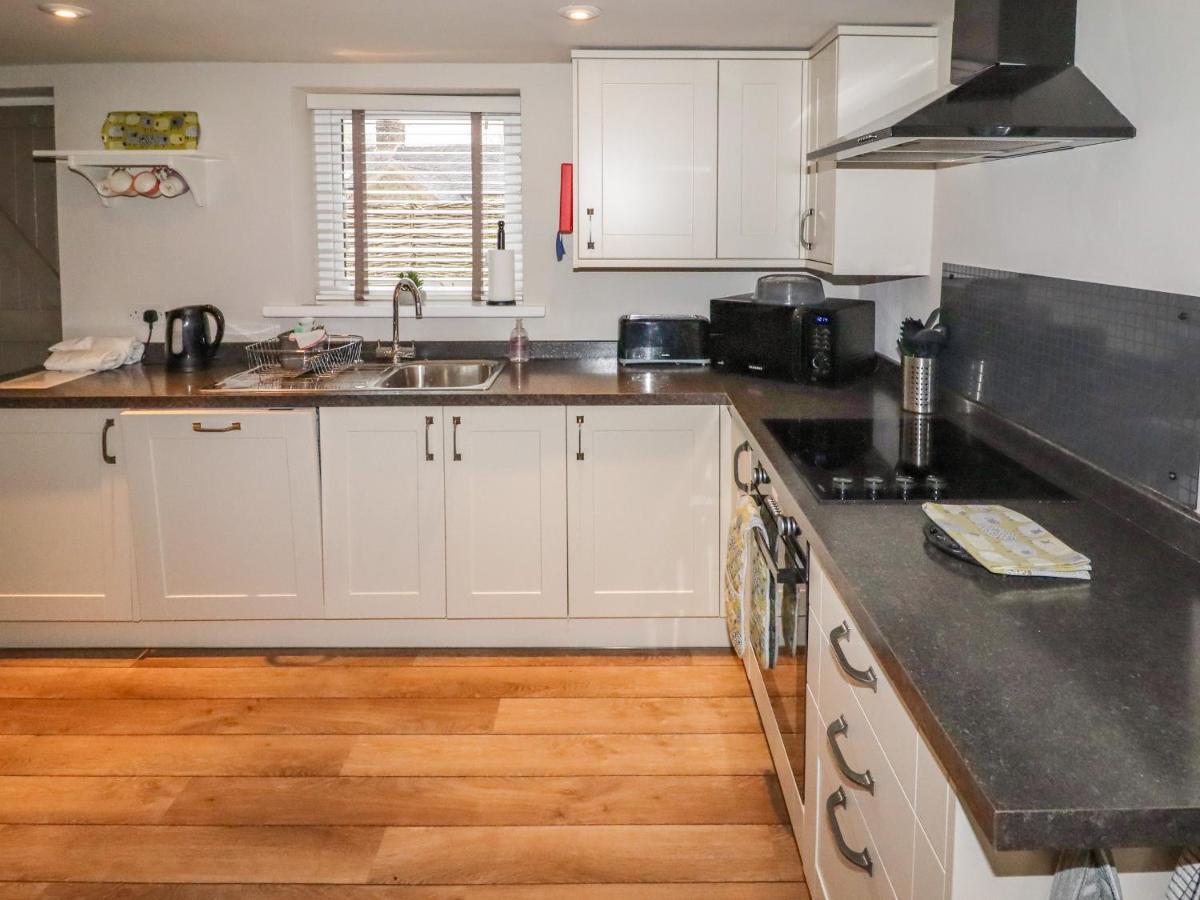 Lee House Cottage Cheddleton Exteriör bild