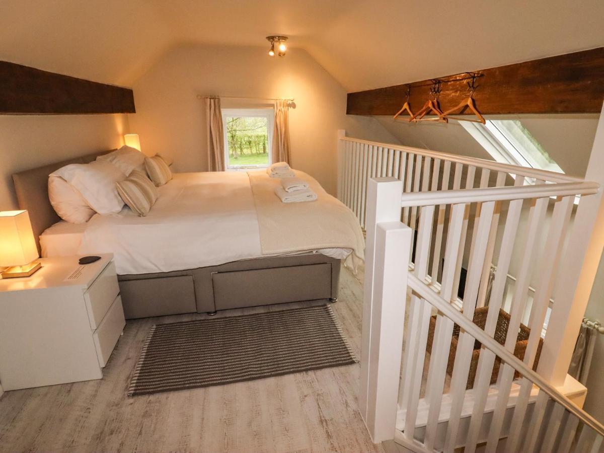 Lee House Cottage Cheddleton Exteriör bild